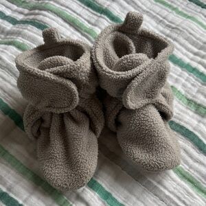 Luvable Friends Gray Kids Slippers